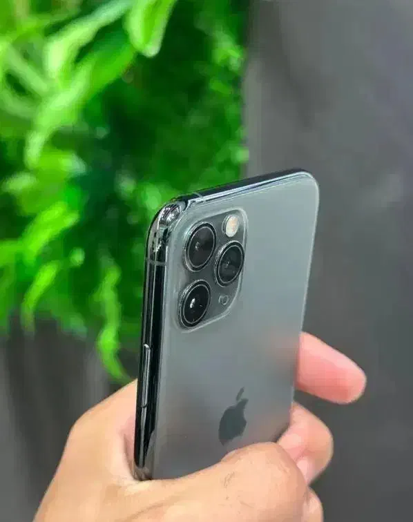 آیفون ۱۱ پرو مکس|موبایل|شهریار, شهریار|دیوار