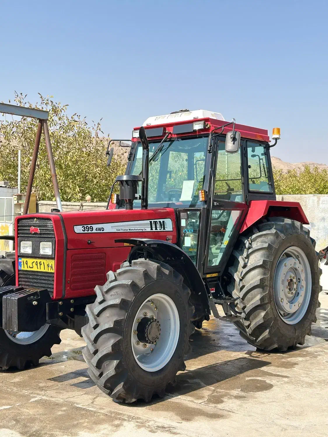 تراکتور 475جفت صفر و ۶سیلندر کابین دار فن جدید|خودرو سنگین|بیضا, |دیوار