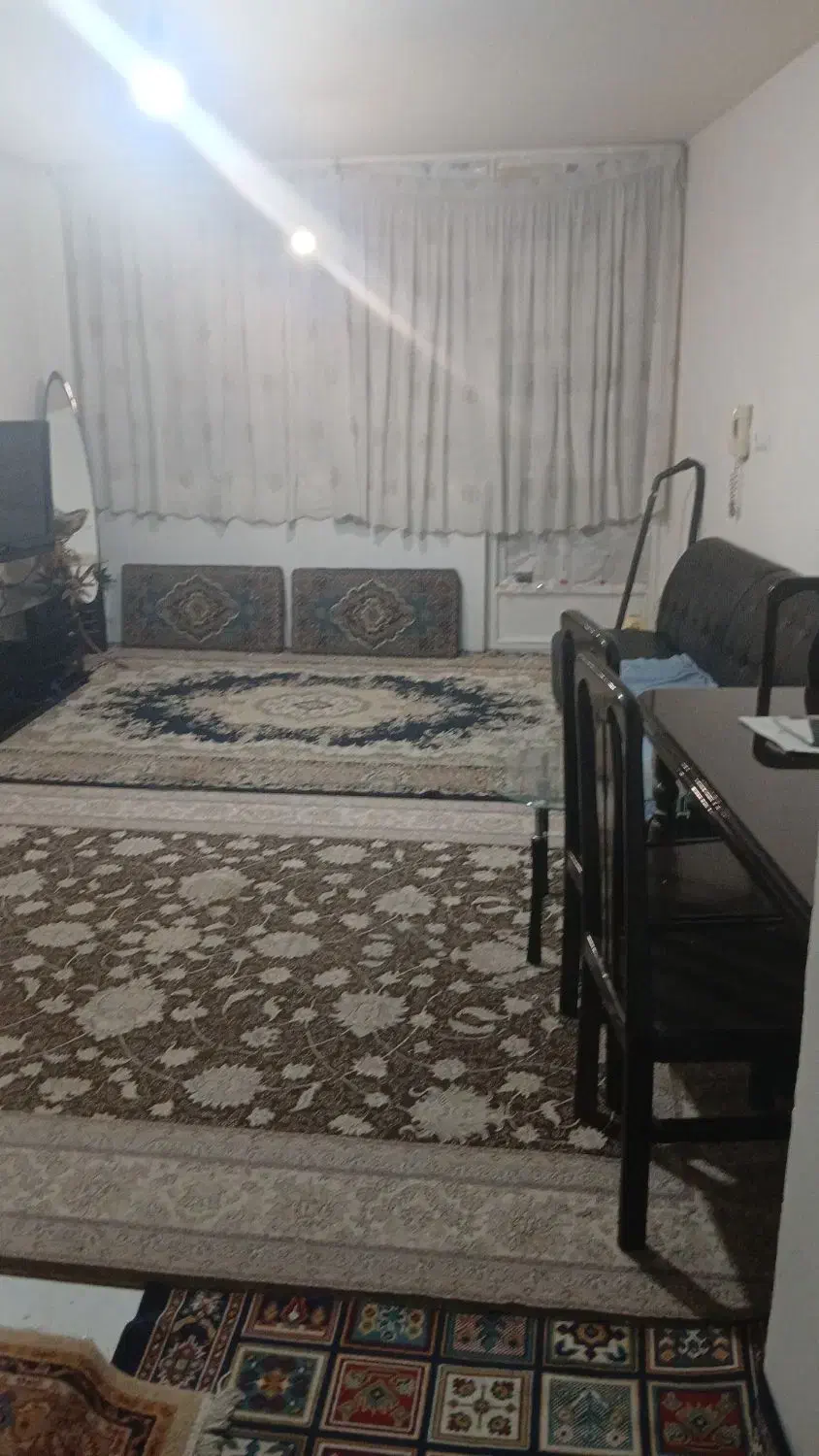 سویت مبله روبه روی درب مترو گلشهر|اجارهٔ کوتاه‌مدت آپارتمان و سوئیت|کرج, گلشهر|دیوار