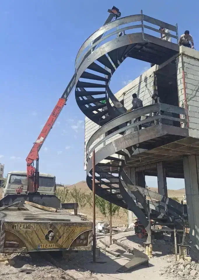 جرثقیل در اندیشه و شهریار فردیس تهران کرج|خدمات حمل و نقل|اندیشه, اندیشه فاز ۱|دیوار