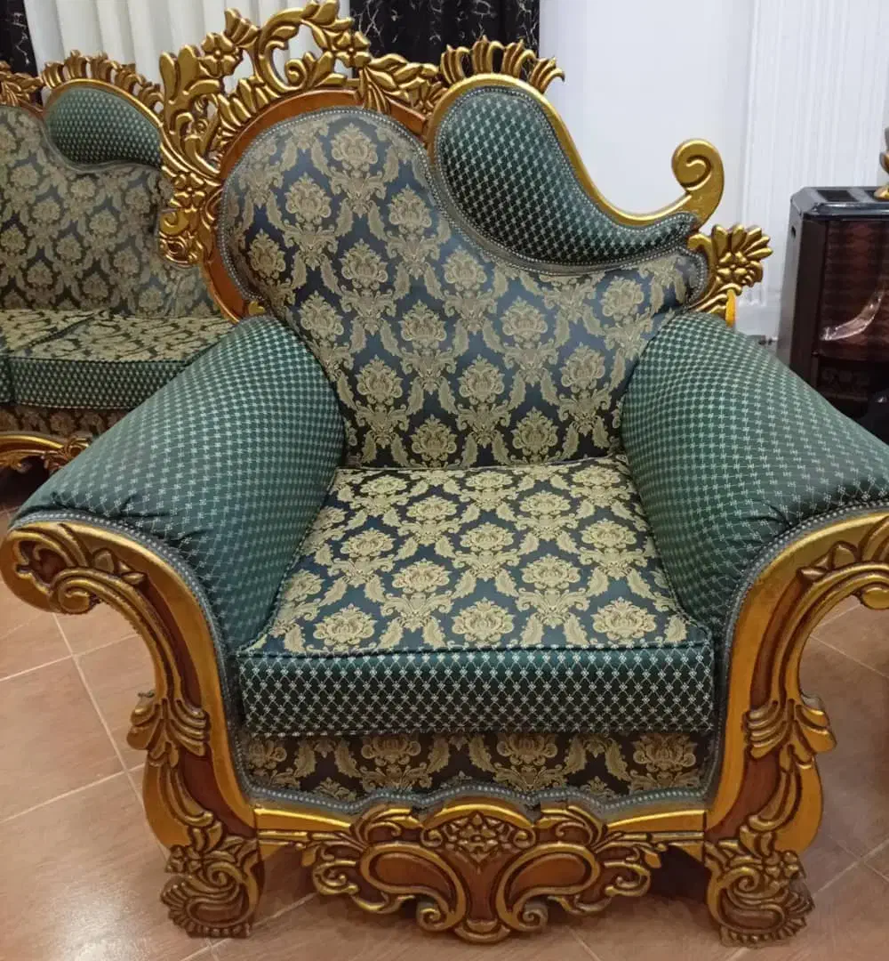 مبل ۷ نفر سلطنتی زیبا و راحت|مبلمان خانگی و میز عسلی|رشت, پسیخان|دیوار