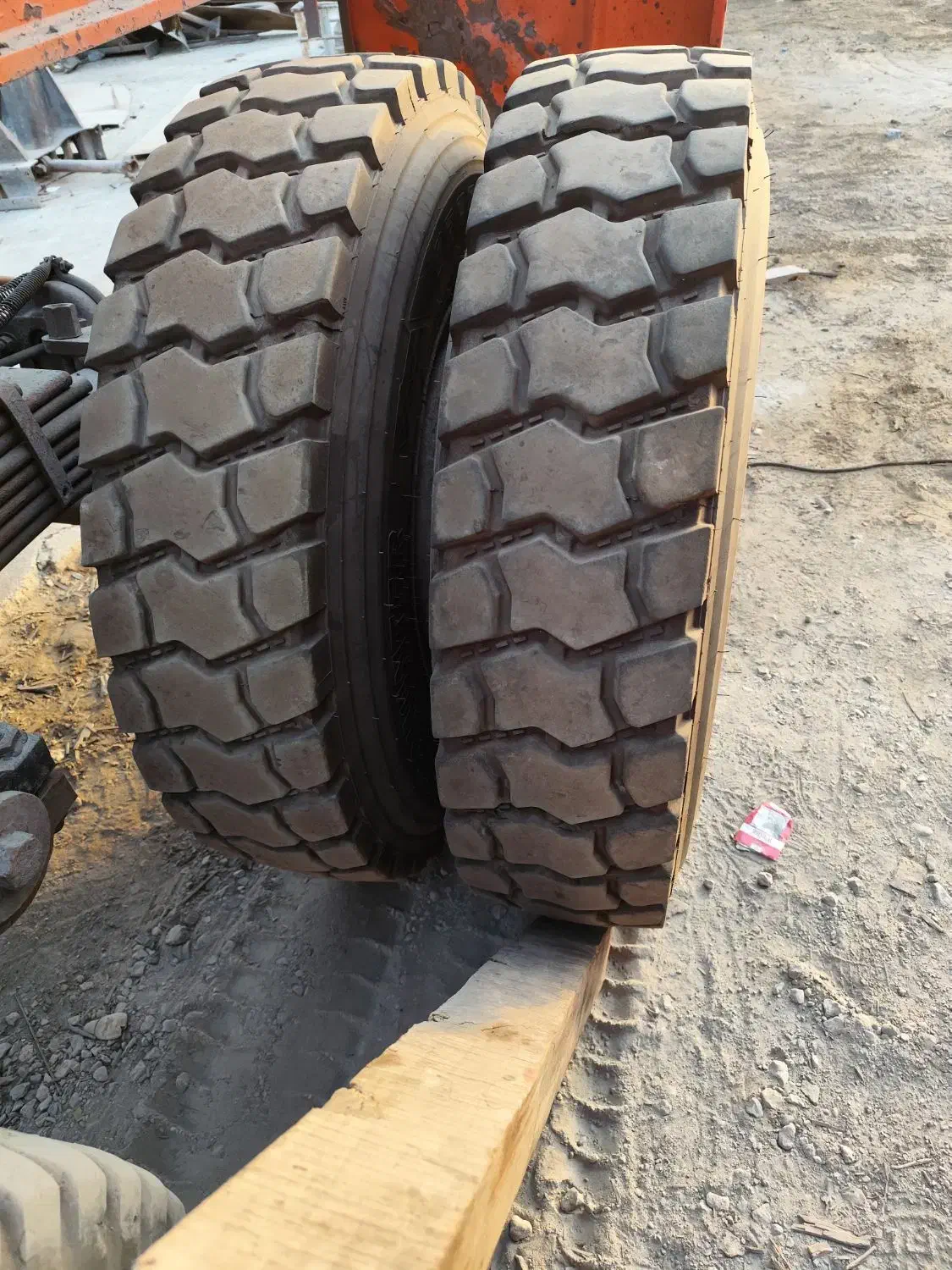 لاستیک|خودرو سنگین|بندرعباس, |دیوار