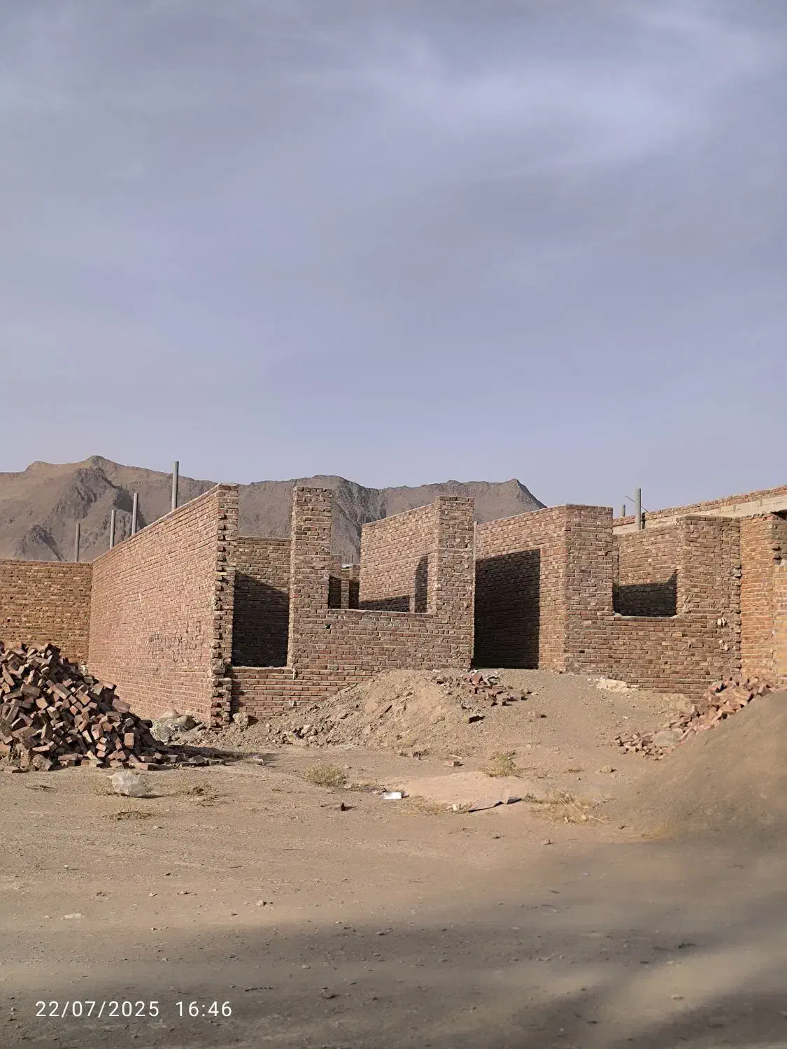 خانه نیم ساخت|فروش خانه و ویلا|خاش, |دیوار