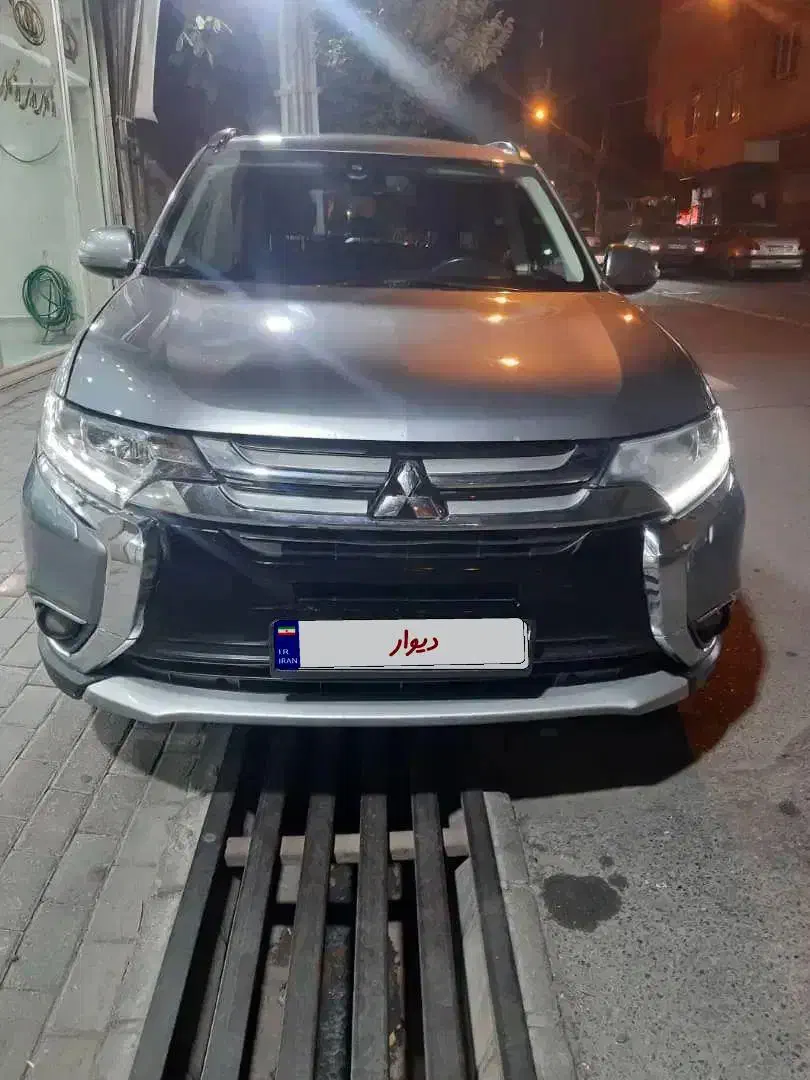 میتسوبیشی اوت لندر ۲۰۱۷ تیپ ۵|خودرو سواری و وانت|تبریز, |دیوار