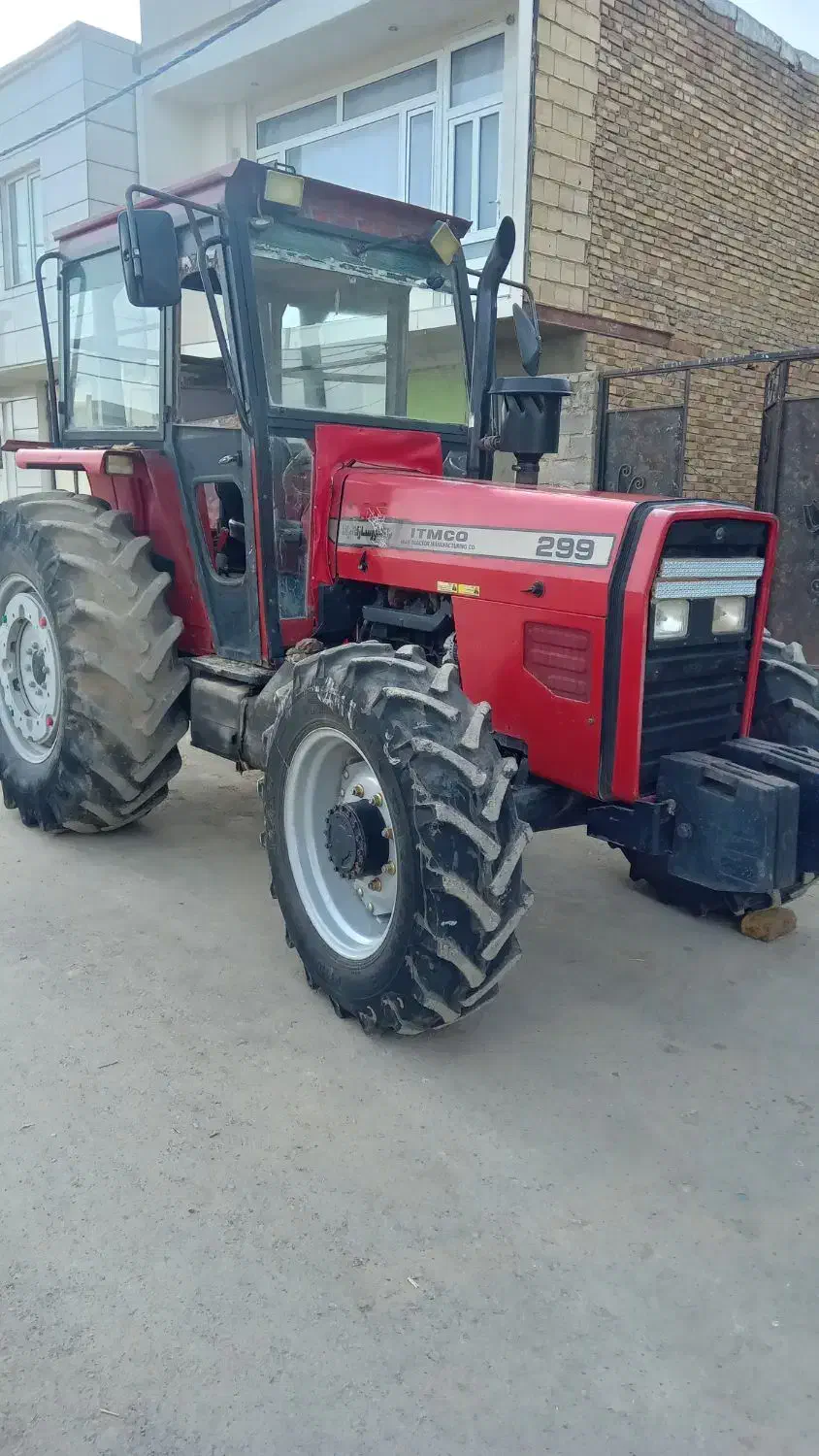 تراکتور ۲۹۹ مدل ۹۱ سالم بدون خرج آماده کار خوش رخ|خودرو سنگین|دهگلان, |دیوار