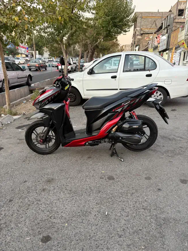 واریو ۱۵۰|موتورسیکلت|تهران, تهرانپارس غربی|دیوار