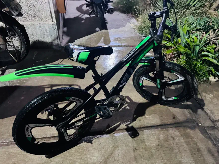 دوچرخه سایز ۲۰|دوچرخه، اسکیت، اسکوتر|بندرعباس, |دیوار