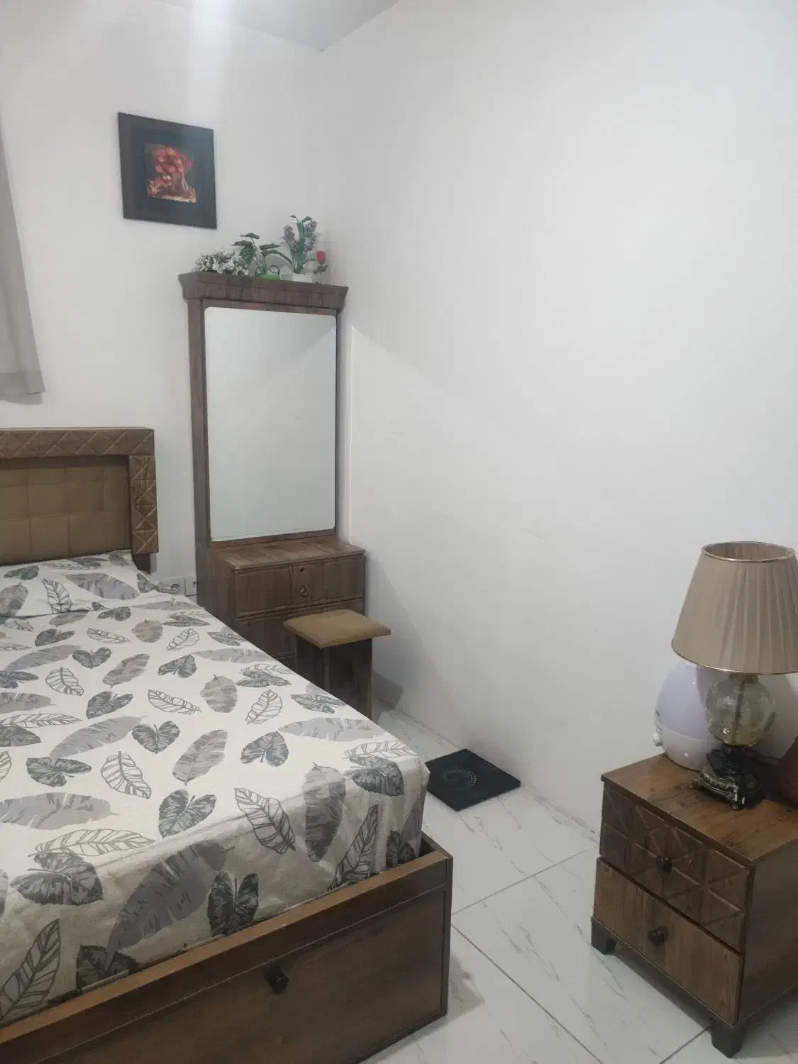 سرویس خواب|تخت و سرویس خواب|کرمانشاه, |دیوار