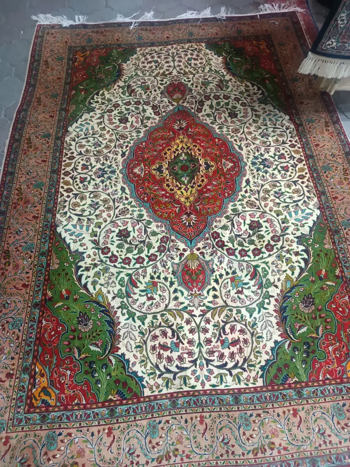 فروش و خریدار فرش کهنه|فرش|تبریز, |دیوار