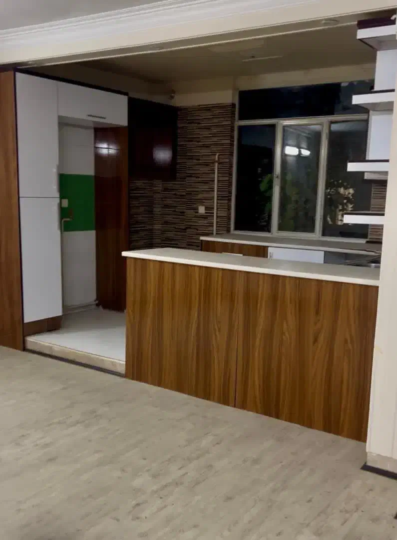 رهن کامل واحد اهنگ