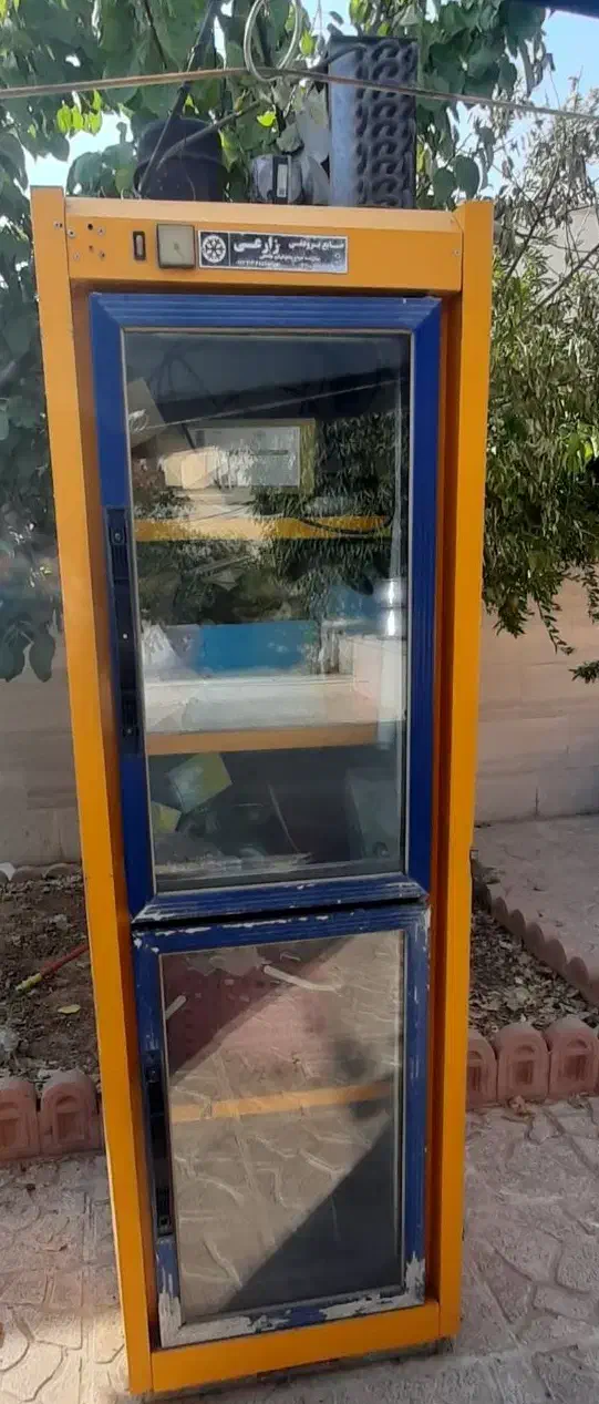 یخچال فریزر  ویترینی ایستاده|فروشگاه و مغازه|شیراز, رکن‌آباد|دیوار