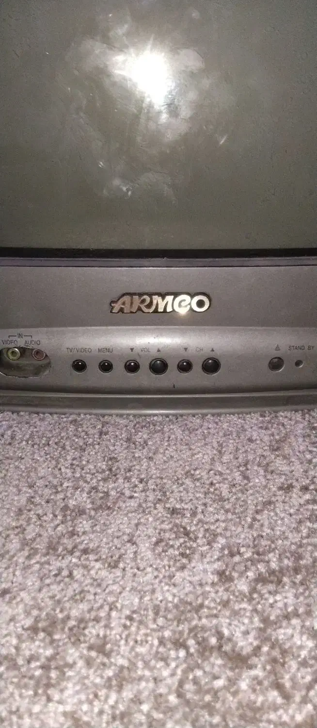 تلویزیون 21اینچ کامل سالم|تلویزیون و پروژکتور|خواف, |دیوار