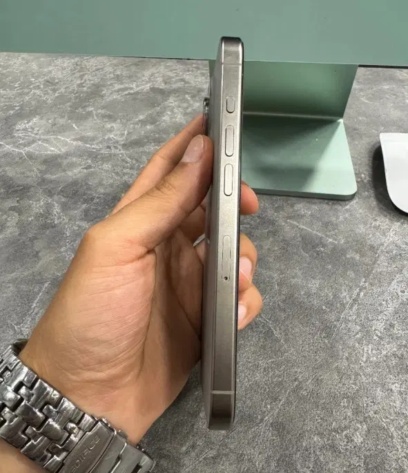 iPhone 15 pro|موبایل|مشهد, نظام دوست|دیوار