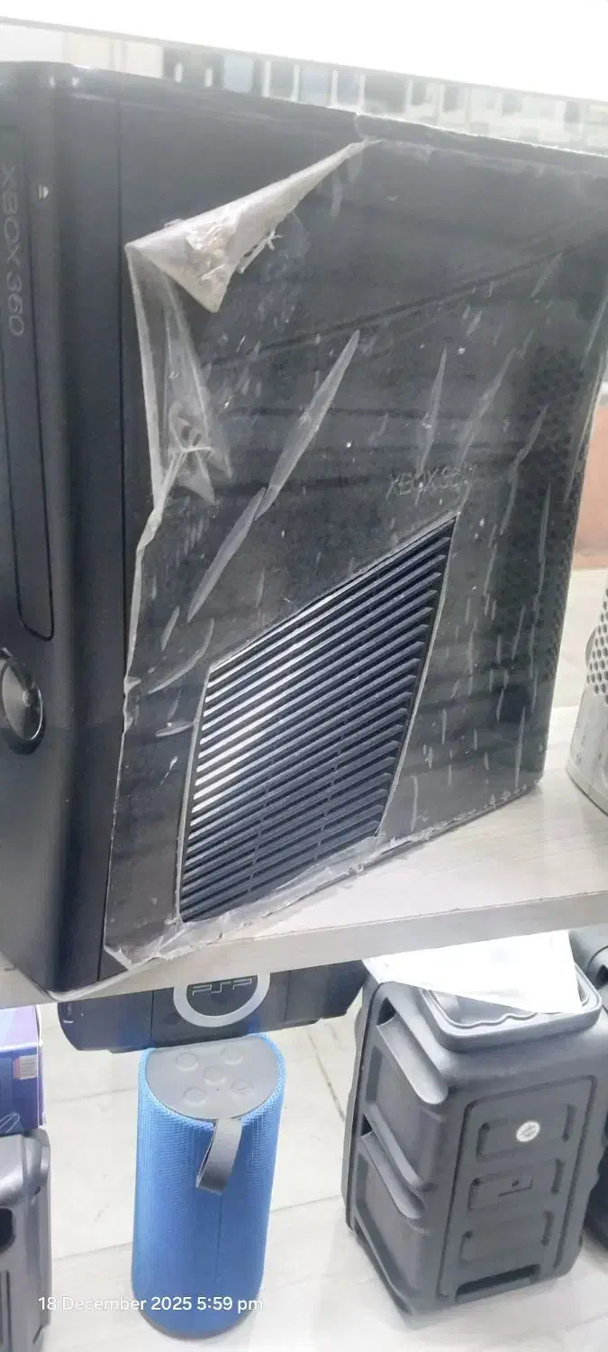 xbox 360 slim|کنسول، بازی ویدئویی و آنلاین|تهران, شمیران‌نو|دیوار