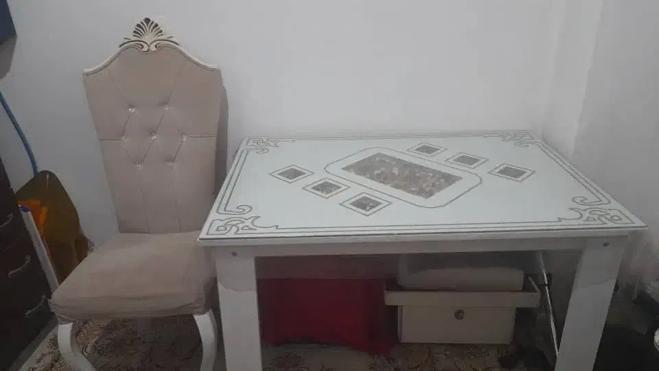 میز غذا خوری ۴ نفره|میز و صندلی غذاخوری|باسمنج, |دیوار