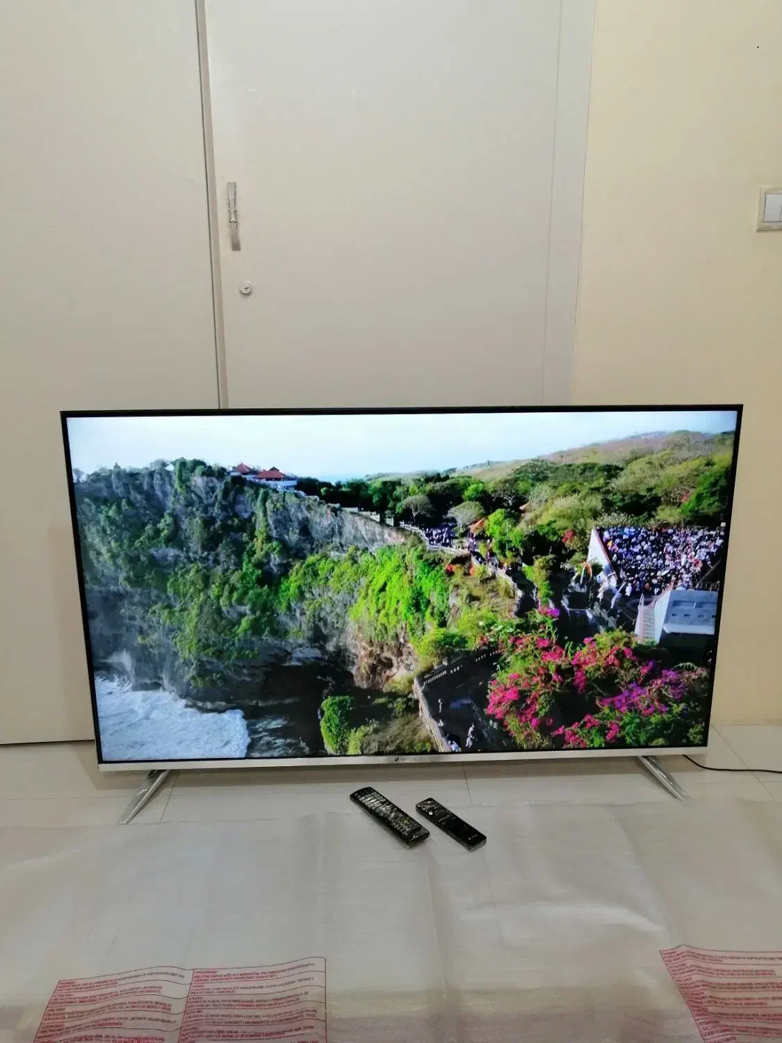 ال ای دی 55 اینچ اسنوا فوق هوشمند 4k در حد آک|تلویزیون و پروژکتور|مشهد, اقبال|دیوار