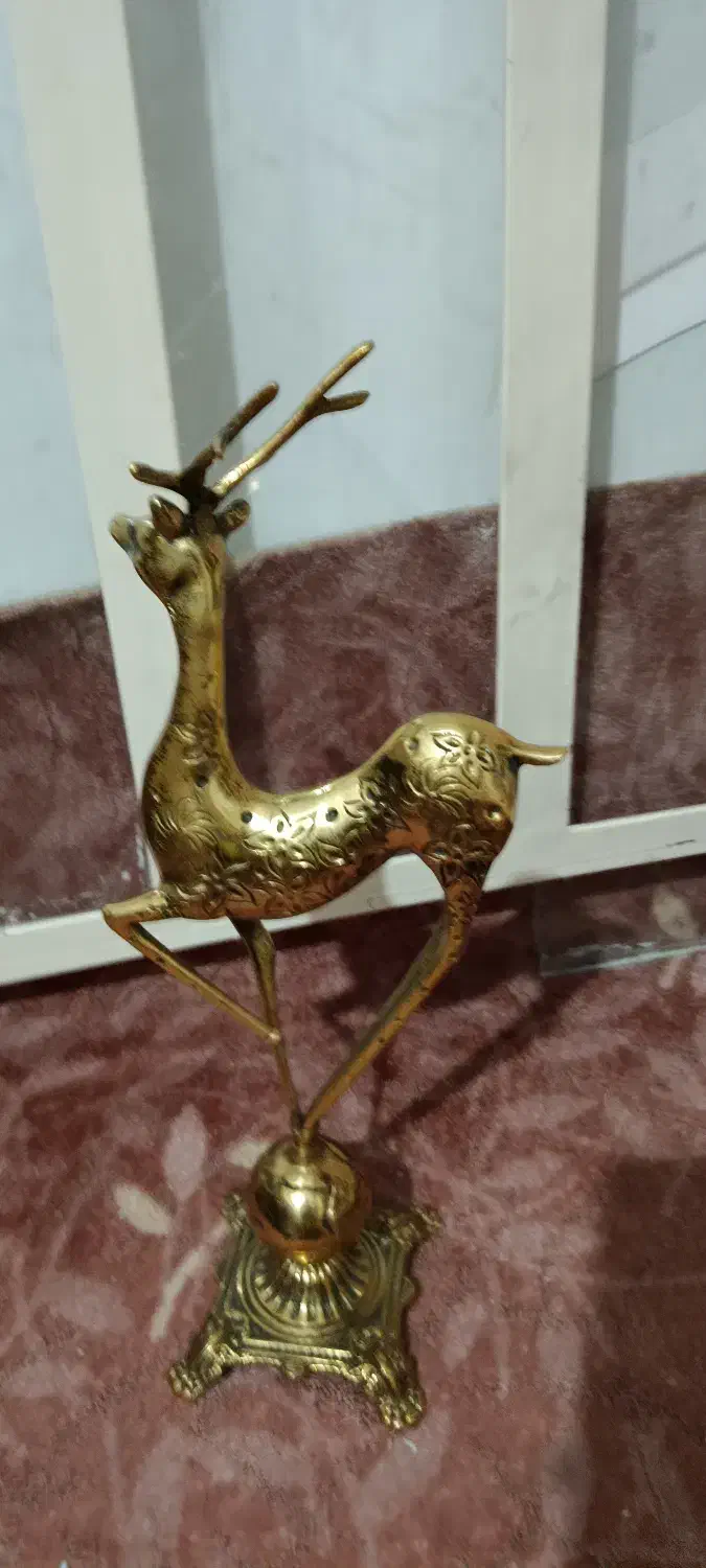 مجسمه آهو|مجسمه، تندیس، ماکت|محمدیه-قزوین, |دیوار