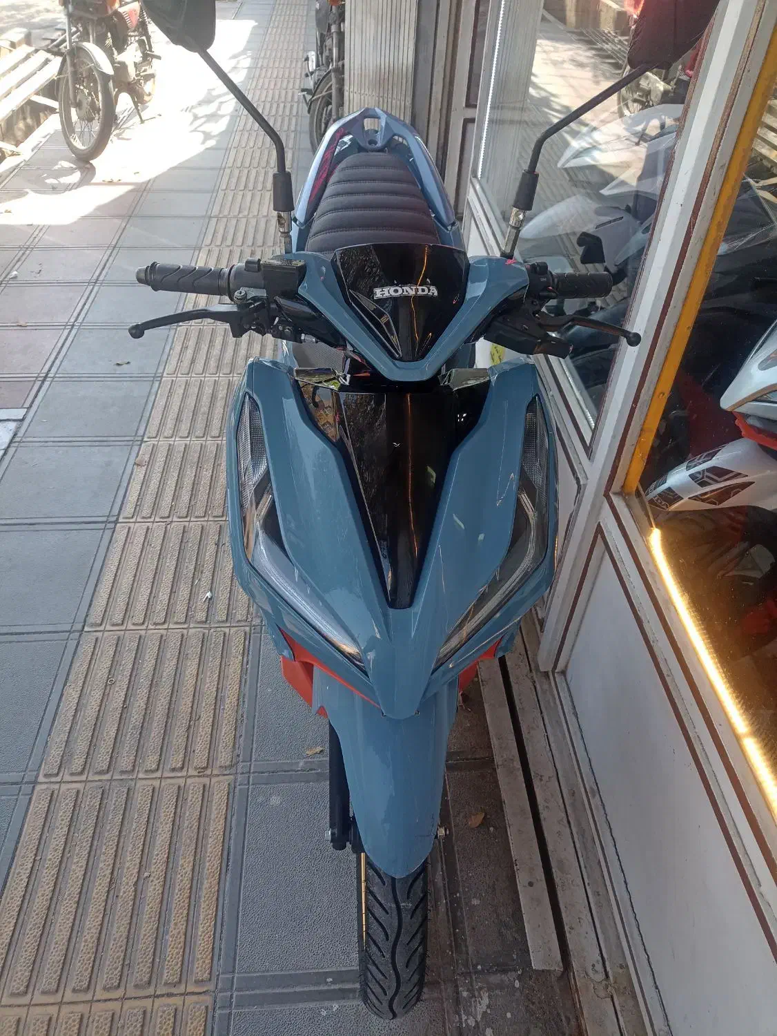 کیلیک کویر ۱۴۰۱ در حد|موتورسیکلت|قم, امامزاده ابراهیم|دیوار