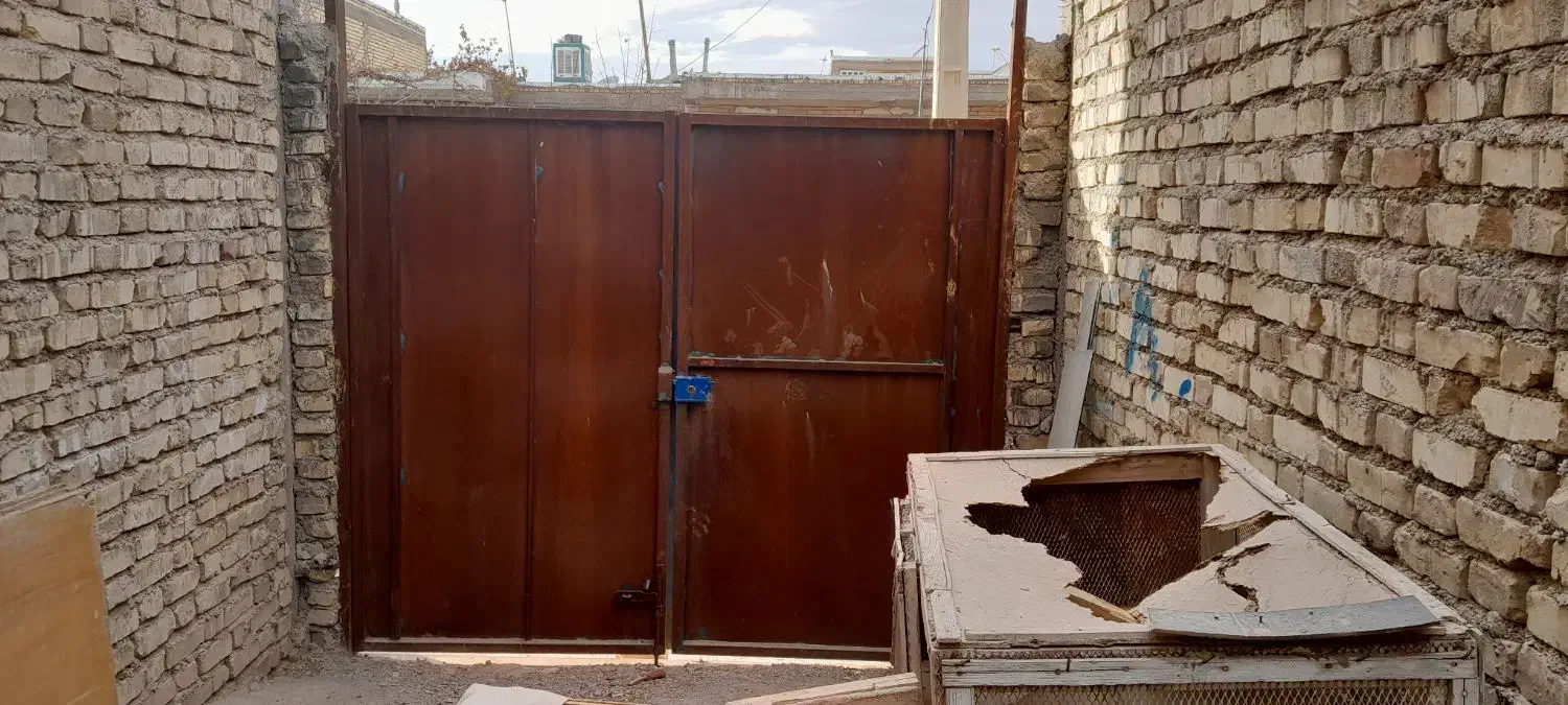 فروش یک باب ساختمان مسکونی دهدق با وام مسکن|فروش خانه و ویلا|آباده, |دیوار