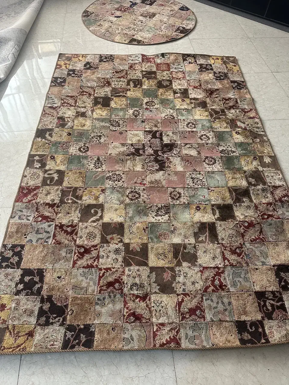 فرش ۶و ۴ متری و گرد چهل تیکه|فرش|کرج, فاز ۳ گوهردشت|دیوار