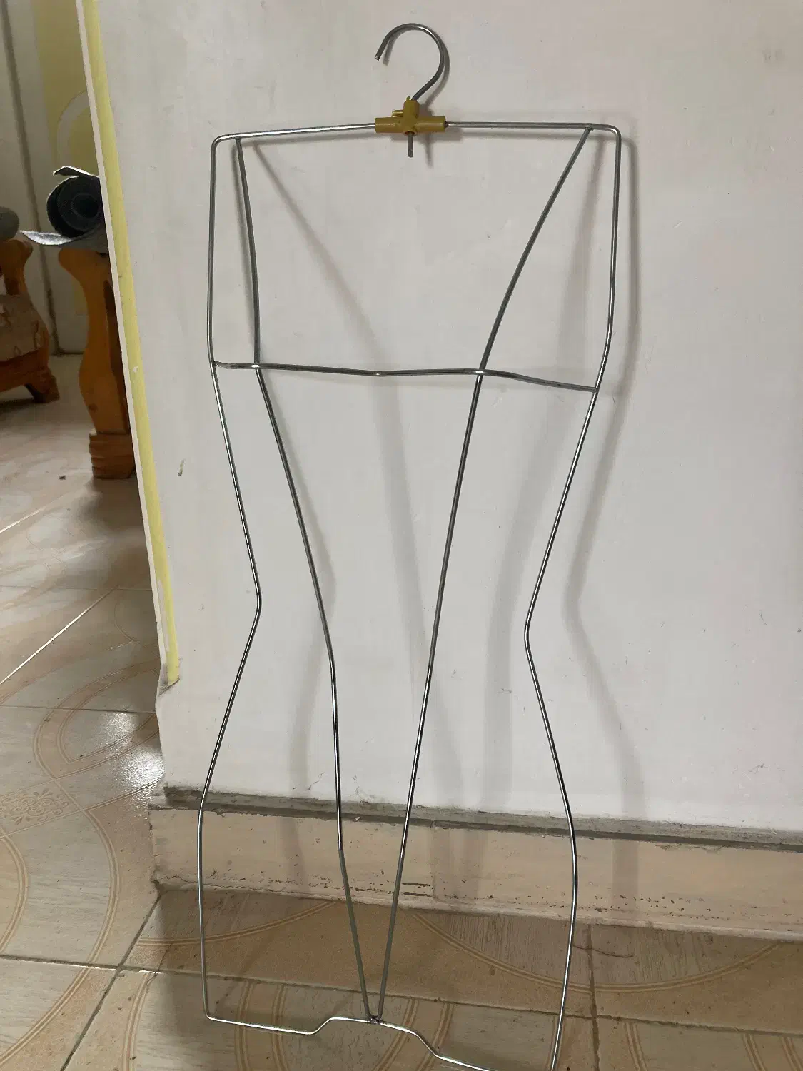 مانکن،چوبکار،مانکن دبه ای|فروشگاه و مغازه|رشت, لاکان شهر|دیوار