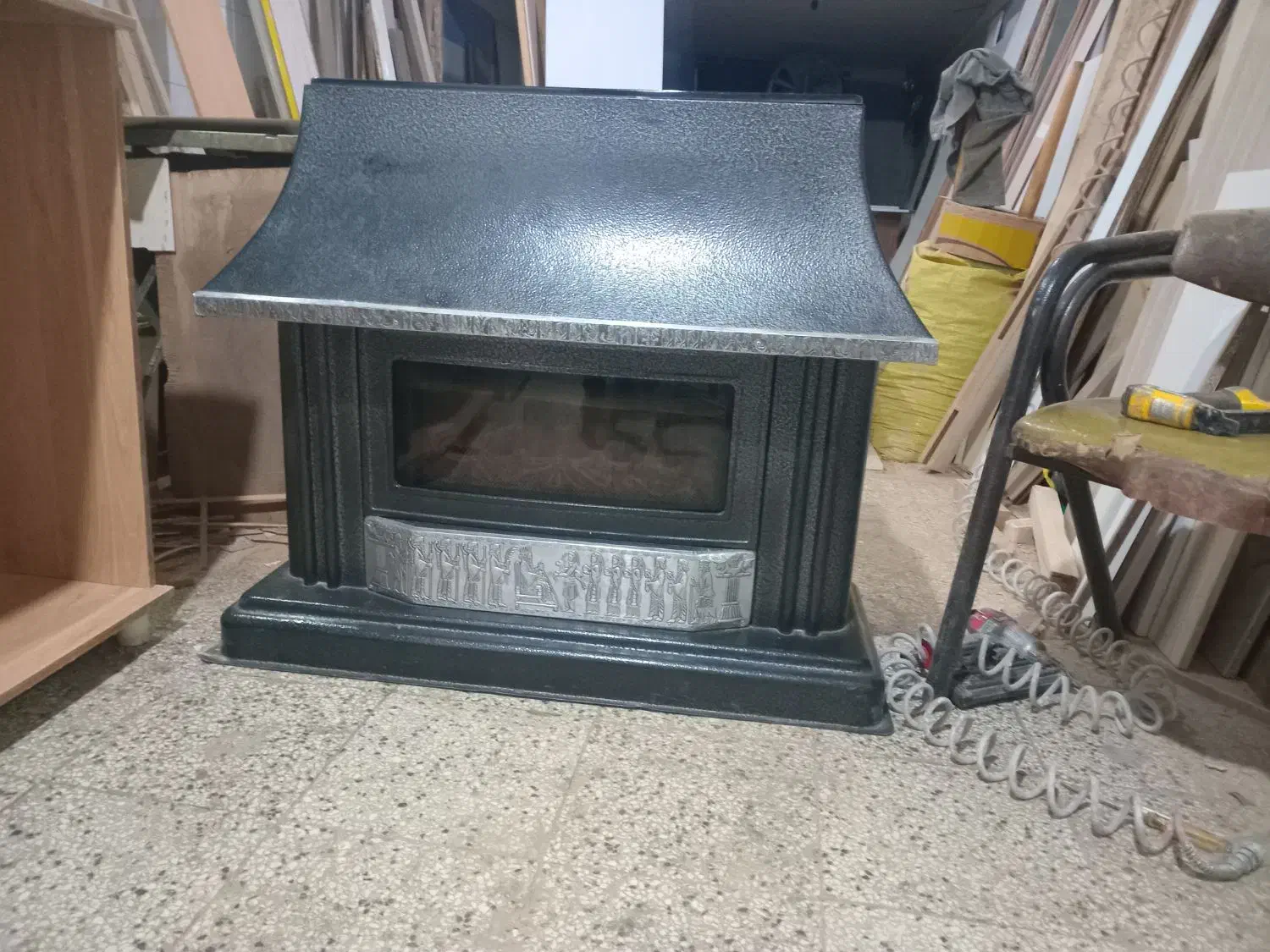 شومینه تمیز و سالم بدون هیچ مشکلی|بخاری، هیتر، شومینه|تربت‌حیدریه, پیشکوه|دیوار