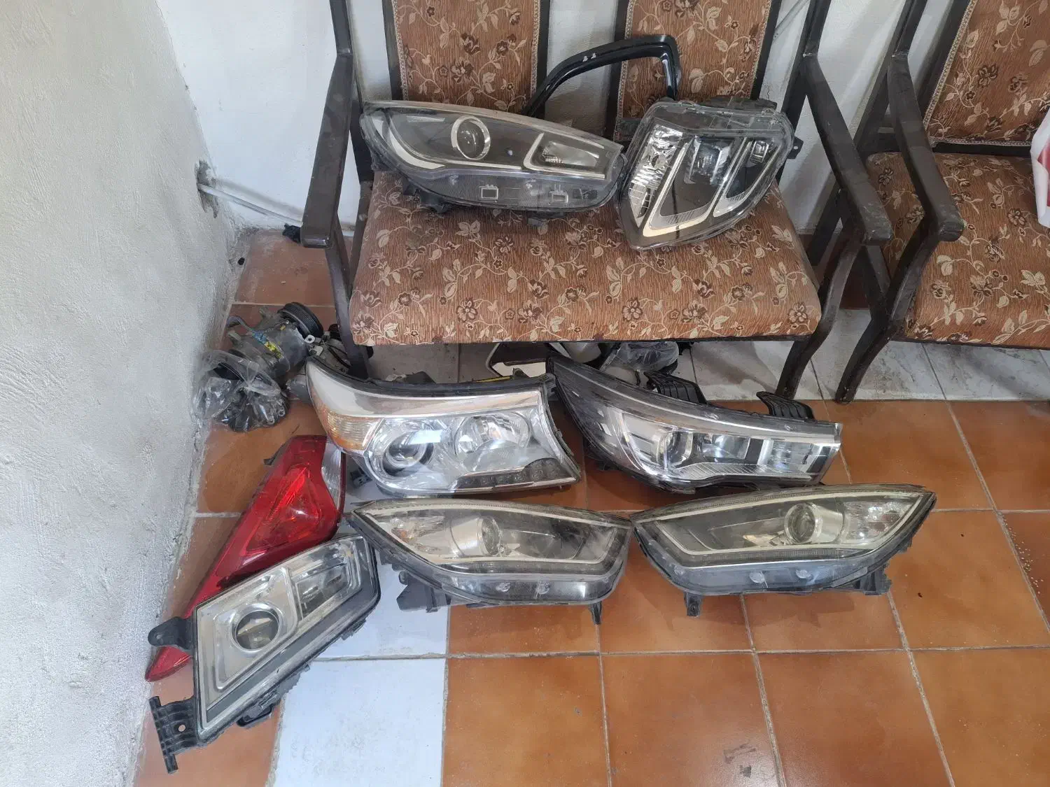 چراغ جلو دسته دو در حد نو تعداد محدود|قطعات یدکی و لوازم جانبی|کرمان, |دیوار