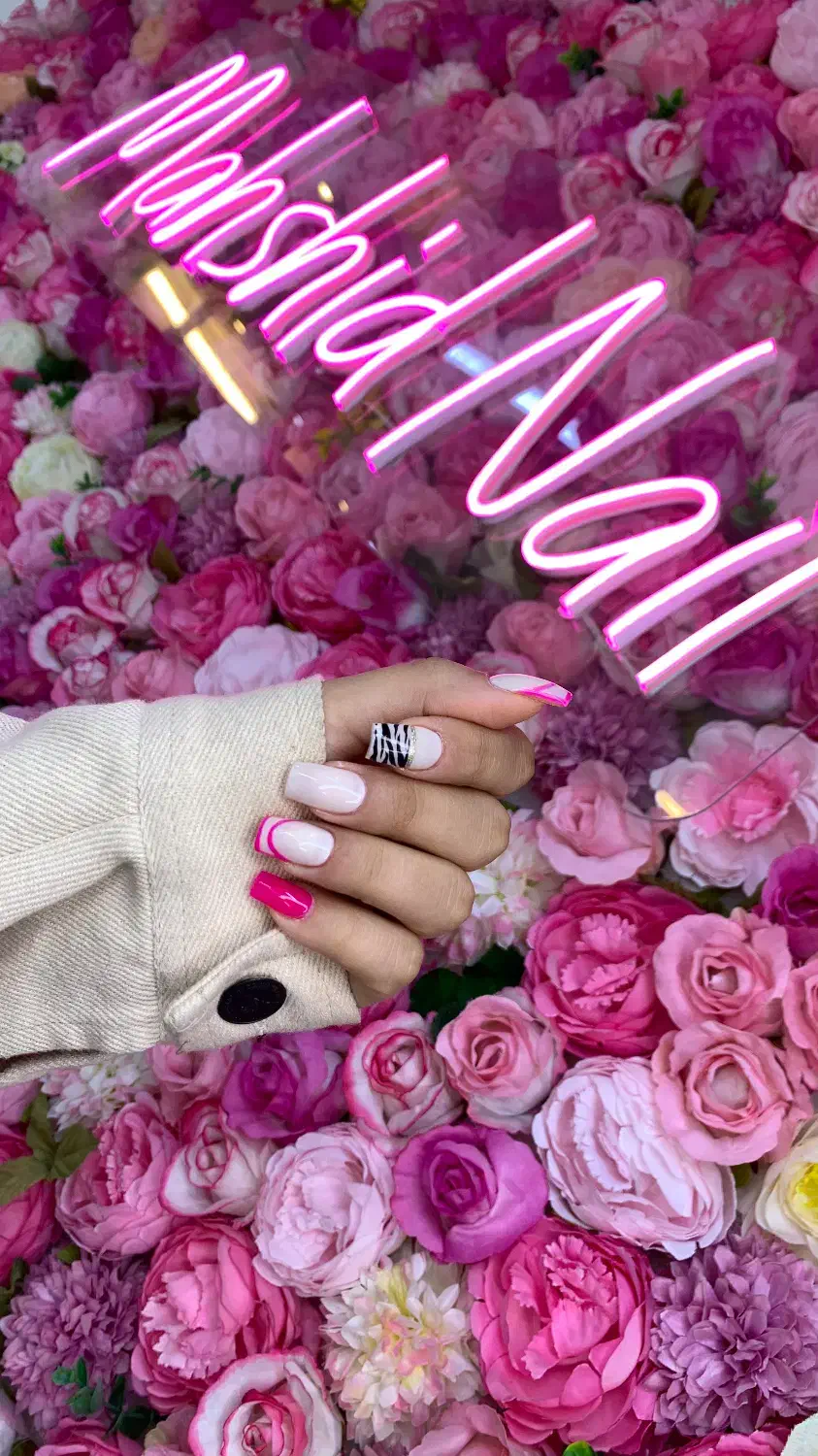 تخفیف ترمیم ناخن و کاشت ناخن با بهترین متریال|خدمات آرایشگری و زیبایی|تهران, پونک|دیوار