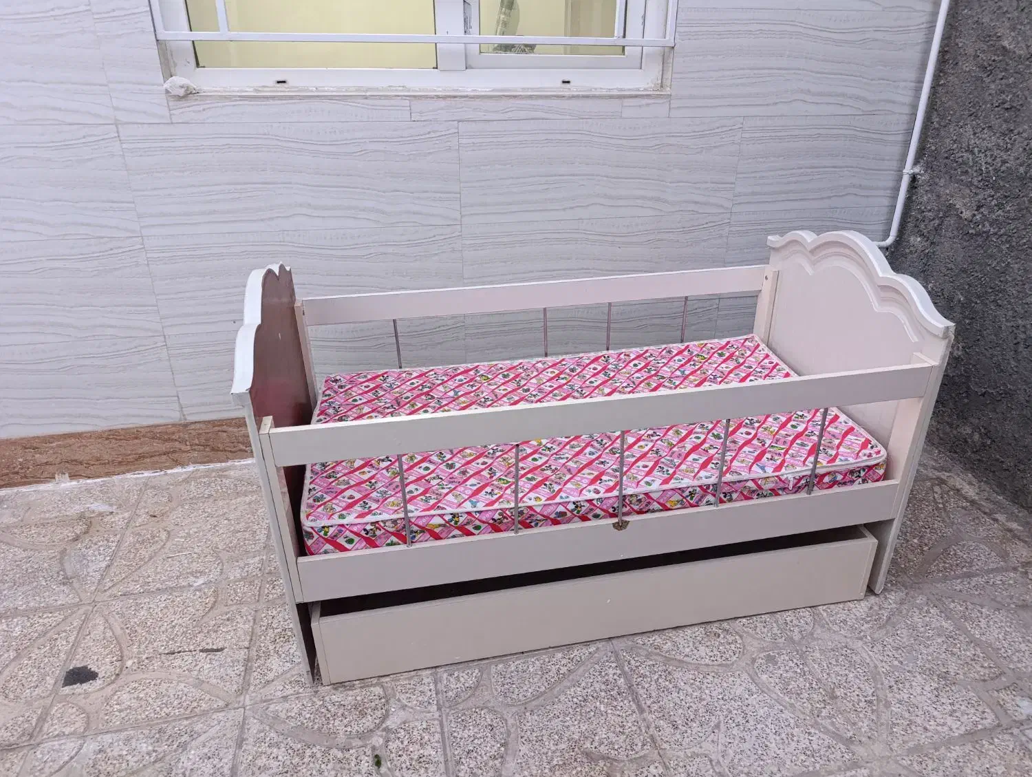 تخت کودک فروشی|تخت و صندلی بچه|اسدآباد, |دیوار