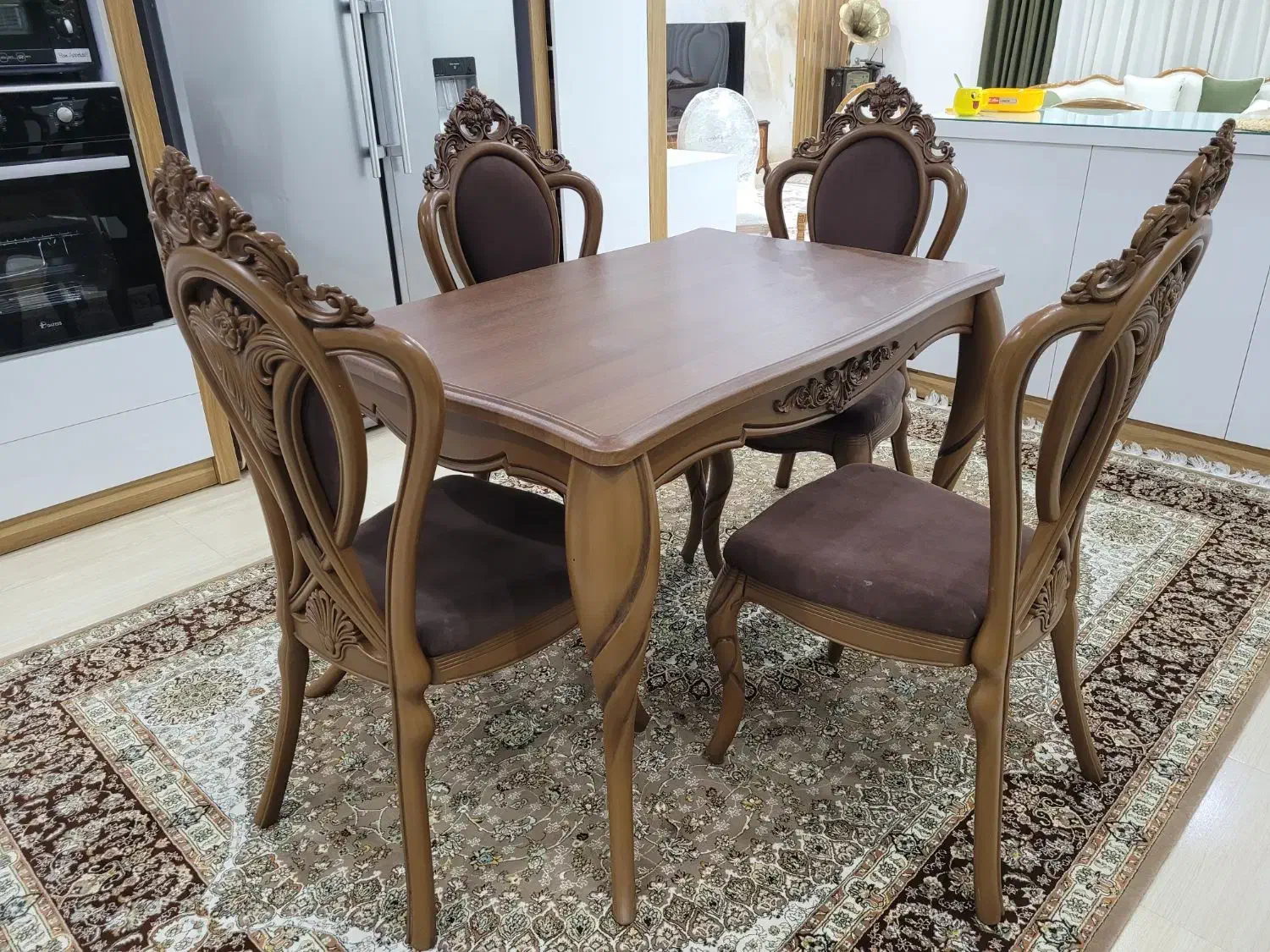 میز نهار خوری|میز و صندلی غذاخوری|سقز, |دیوار