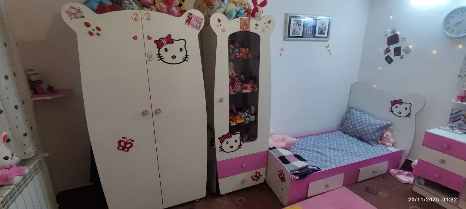 تخت میز و کمد کودک نوجوان|اسباب و اثاث بچه|قم, پردیسان|دیوار