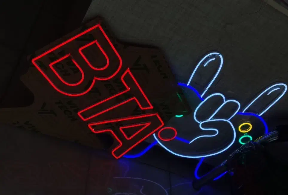 نئون next|ریسه و چراغ تزئینی|کرمان, |دیوار