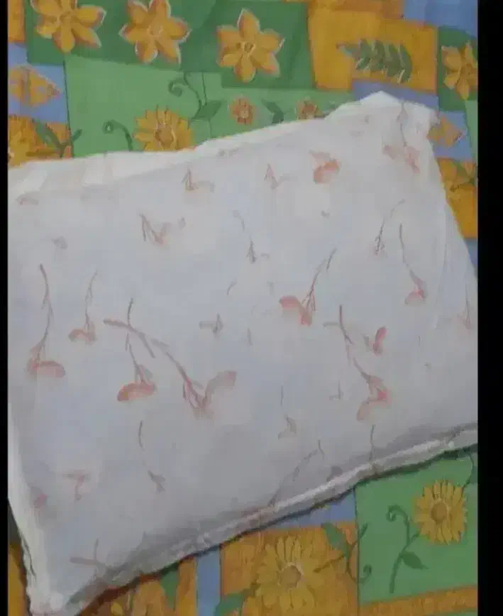 رخت خواب|رختخواب، بالش، پتو|ماکو, |دیوار