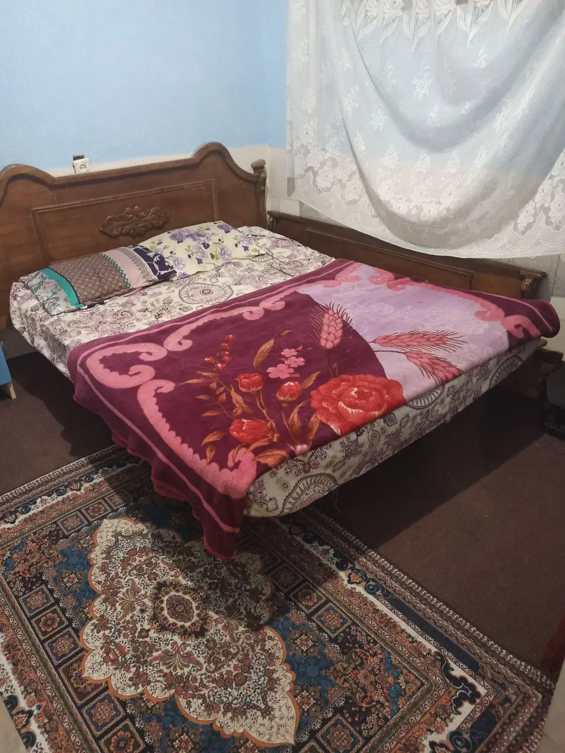 آپارتمان دوخوابه در قلب شهر نزدیک به اماکن تاریخی|اجارهٔ کوتاهمدت آپارتمان و سوئیت|شیراز, بازار|دیوار