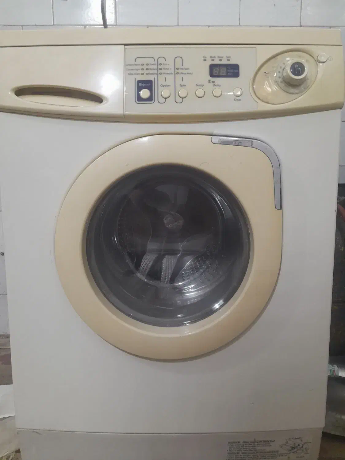 فروش لباسشویی ۷ کیلویی سامسونگ بدون لرزش|ماشین لباسشویی و خشککن لباس|لاهیجان, کاروانسرابر|دیوار