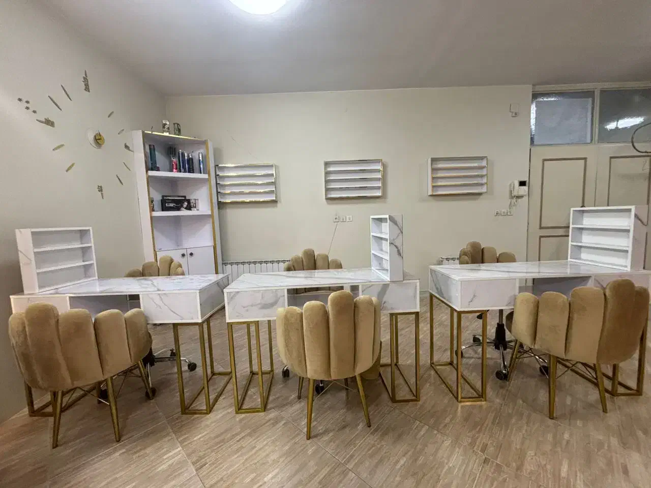 همکاری با سالن زیبایی|استخدام درمانی، زیبایی، بهداشتی|اراک, |دیوار