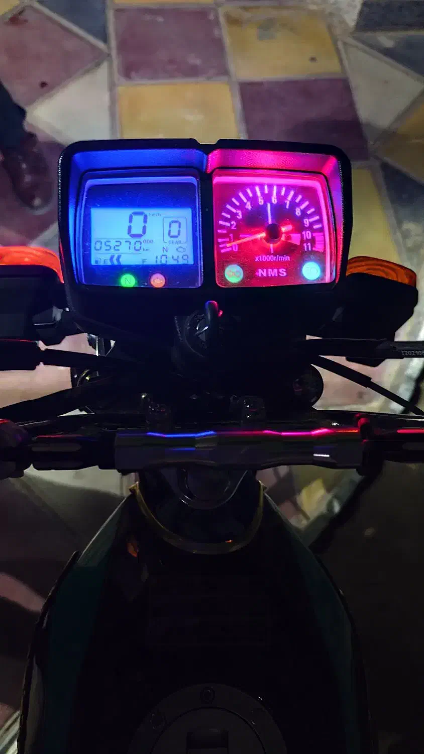 موتور تخت 200|موتورسیکلت|سنندج, |دیوار