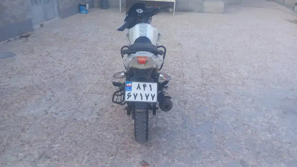 آپاچی ۱۸۰ مدل ۸۹|موتورسیکلت|بندرلنگه, |دیوار