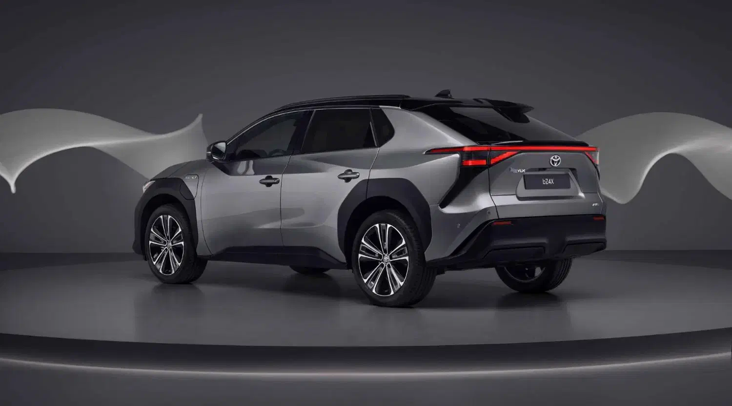 نمایندگی بهروزی مند کد ۱۰۳۲،Toyota bz4 pro|خودرو سواری و وانت|تهران, نمایشگاه بین المللی|دیوار