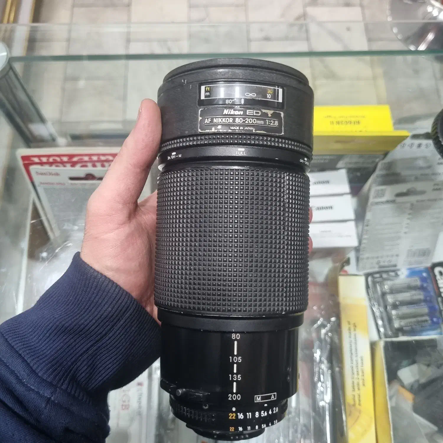 لنز ۸۰-۲۰۰ اف ۲.۸ نیکون|دوربین عکاسی و فیلمبرداری|تهران, صادقیه|دیوار