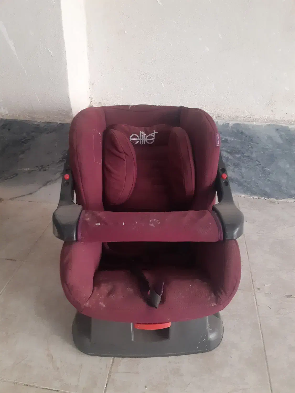 صندلی ماشین|تخت و صندلی بچه|اردبیل, |دیوار