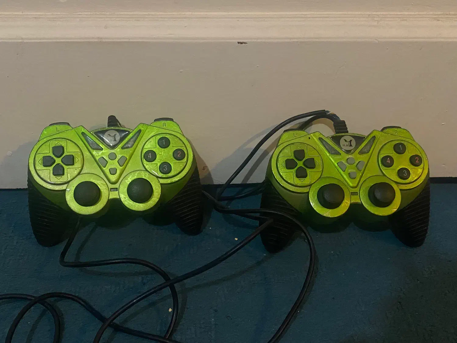 دسته بازی دو قلو|کنسول، بازی ویدئویی و آنلاین|تهران, جمهوری|دیوار