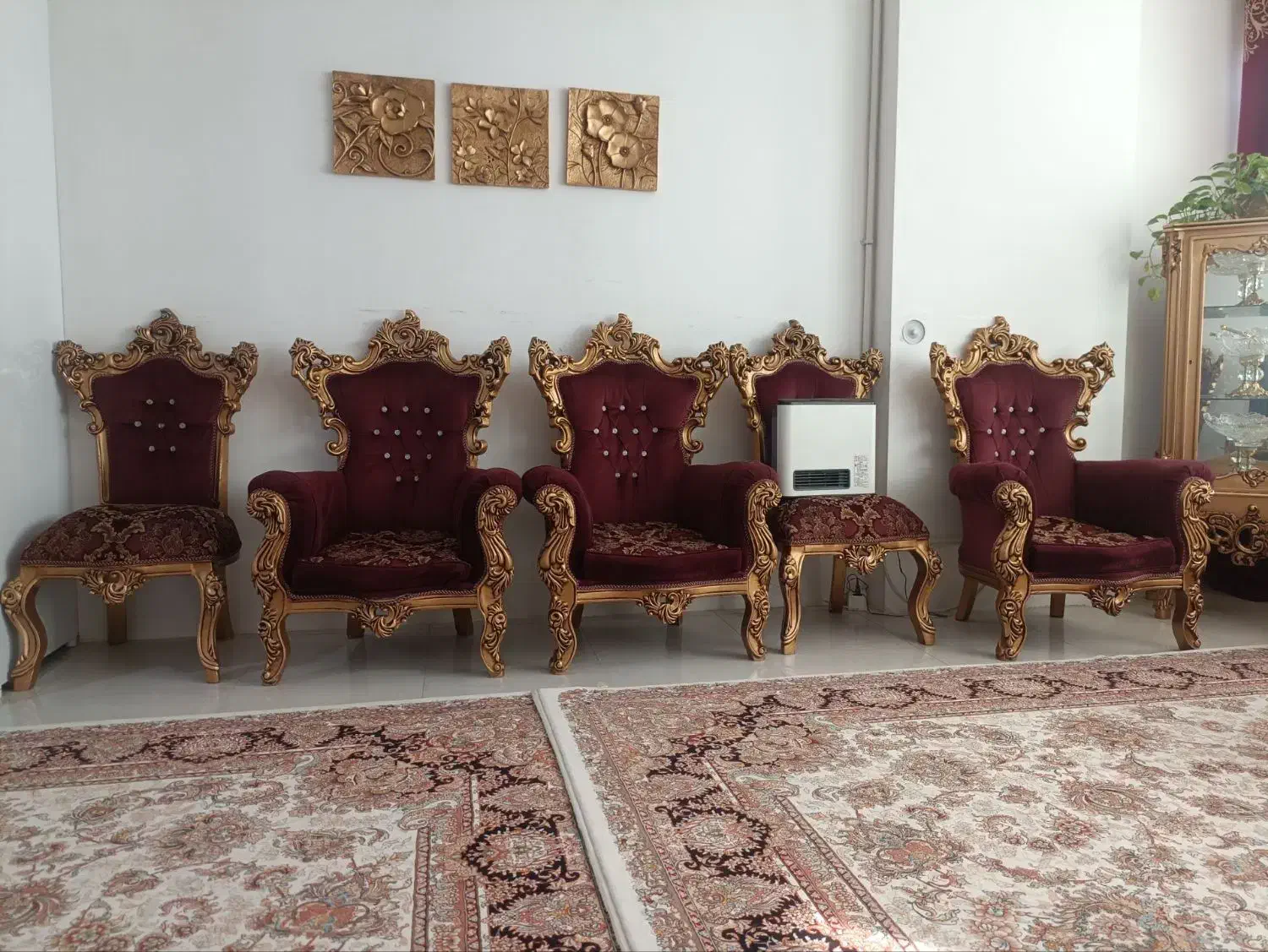 مبل سلطنتی 9نفره|مبلمان خانگی و میز عسلی|مشهد, تلگرد|دیوار