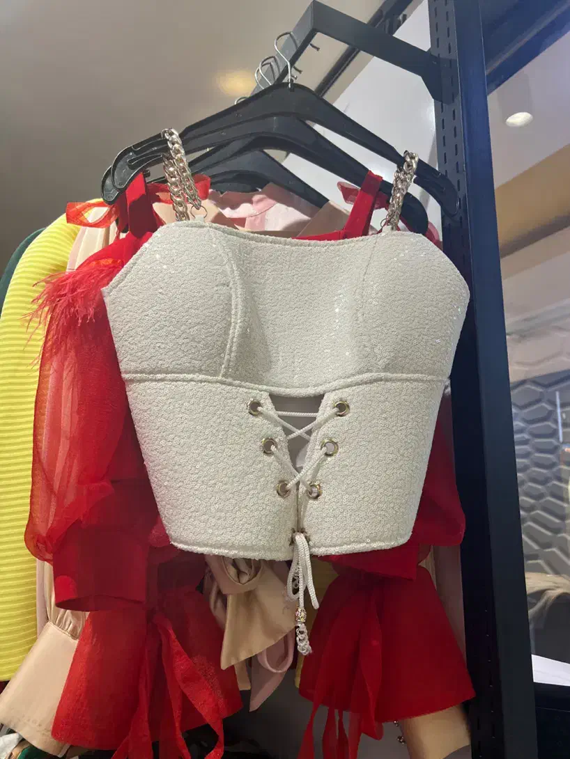 لباس|لباس|بندرعباس, |دیوار