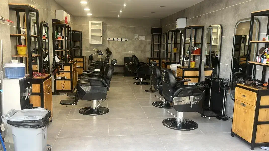 جذب آرایشگر  مجرب جهت درصدی|استخدام درمانی، زیبایی، بهداشتی|شیراز, فرهنگ شهر|دیوار