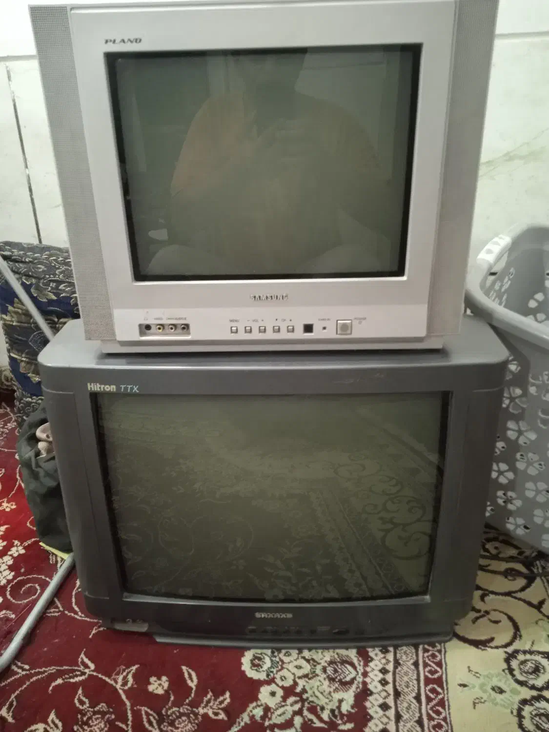 تلویزیون ۲۱اینچ و۱۴اینچ|تلویزیون و پروژکتور|فسا, |دیوار