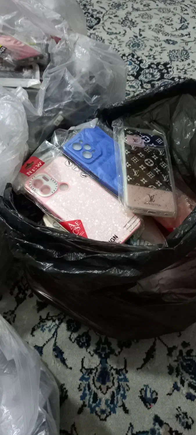 قاب موبایل ۲۵۰ عدد|لوازم جانبی موبایل و تبلت|قم, اسمعیل آباد|دیوار