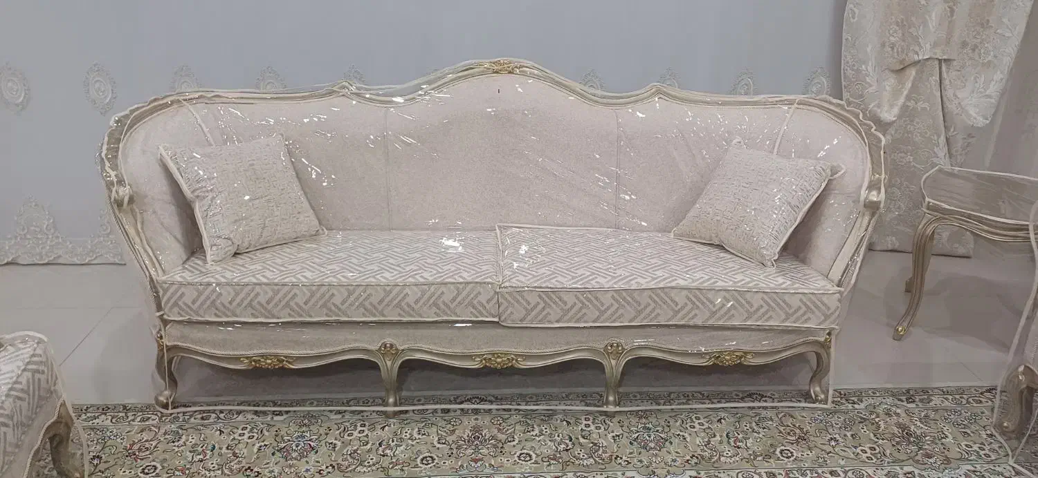 دوخت تخصصی انواع کاور مبلمان|خدمات پیشه و مهارت|نیشابور, امام خمینی|دیوار