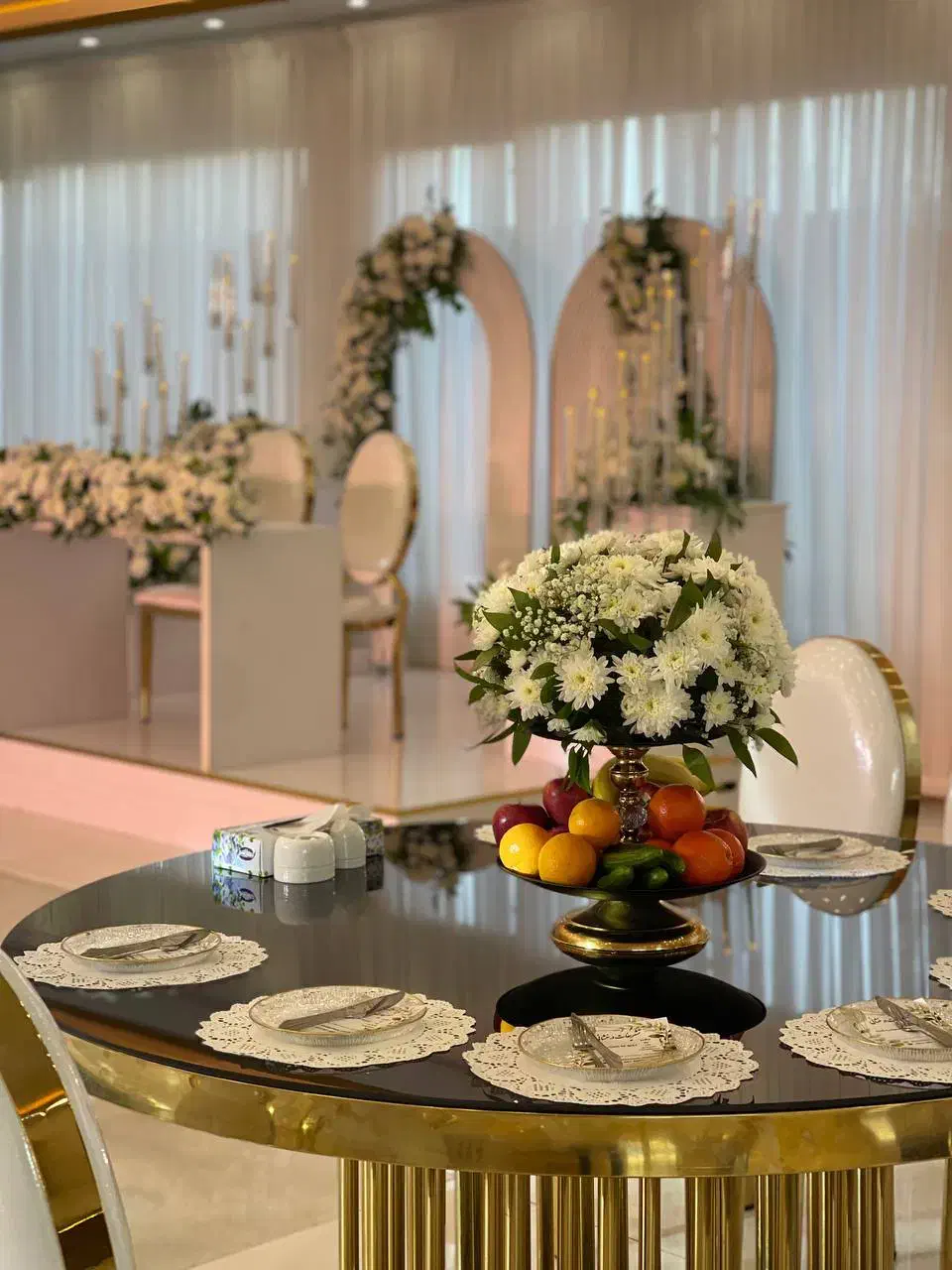 باغ تالار یونیک|خدمات پذیرایی، مراسم|تبریز, |دیوار