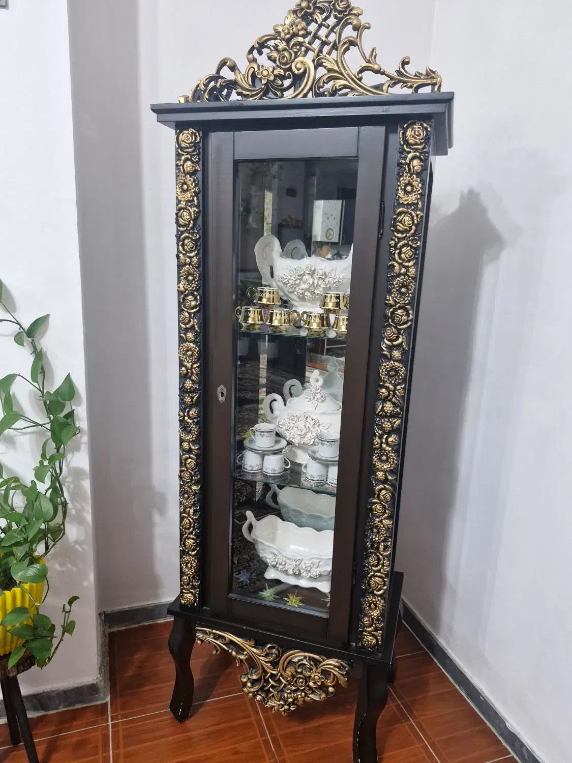 ویترین تر و تمییز|بوفه، ویترین، کنسول|رضوانشهر, |دیوار